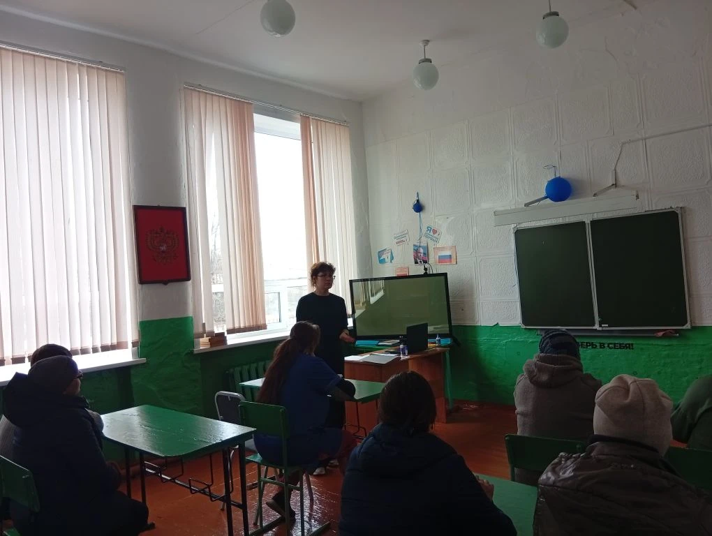 Сегодня в школе состоялось общешкольное родительское собрание, на котором поднимались а...
