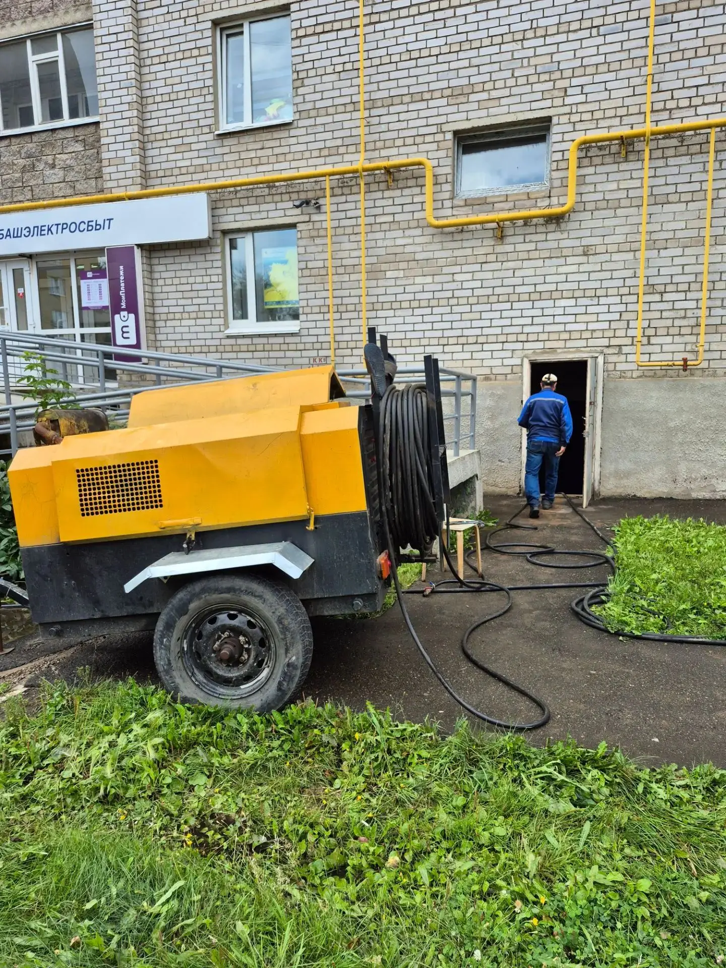 Уважаемые жители!