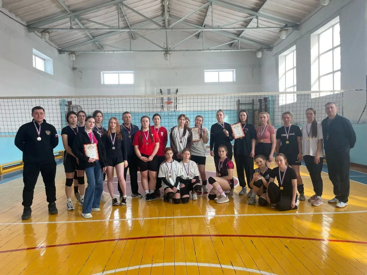 7⃣ марта прошли соревнования по волейболу 🏐 среди девушек 🏆, приуроченные к празднова...