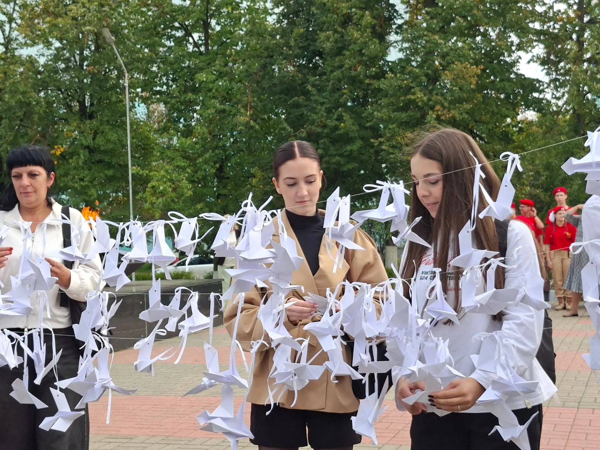 🕊️ «Память, которая объединяет: два важных дня в истории» 🕊️