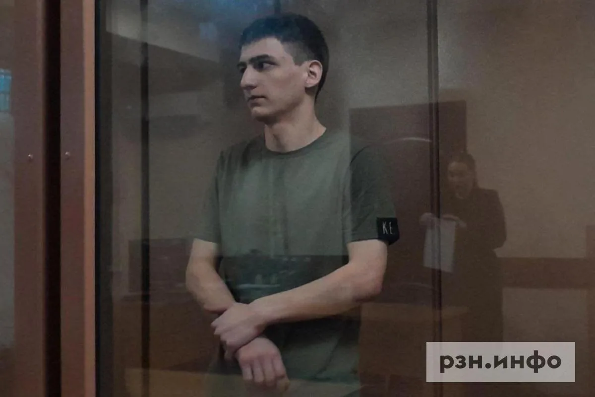 Суд продлил арест подозреваемого во взрыве гранаты в Рязани