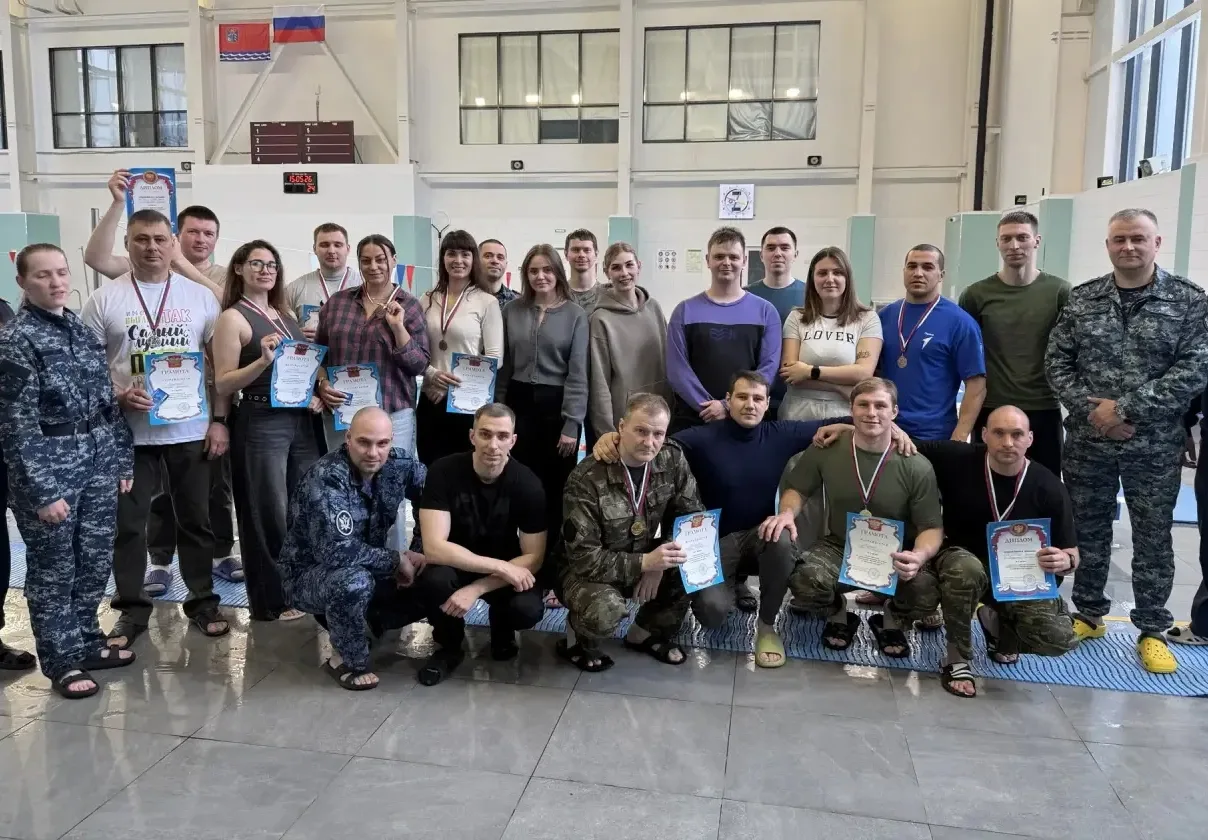 В плавательном бассейне спортивного комплекса «Президентский» состоялось первенство по ...