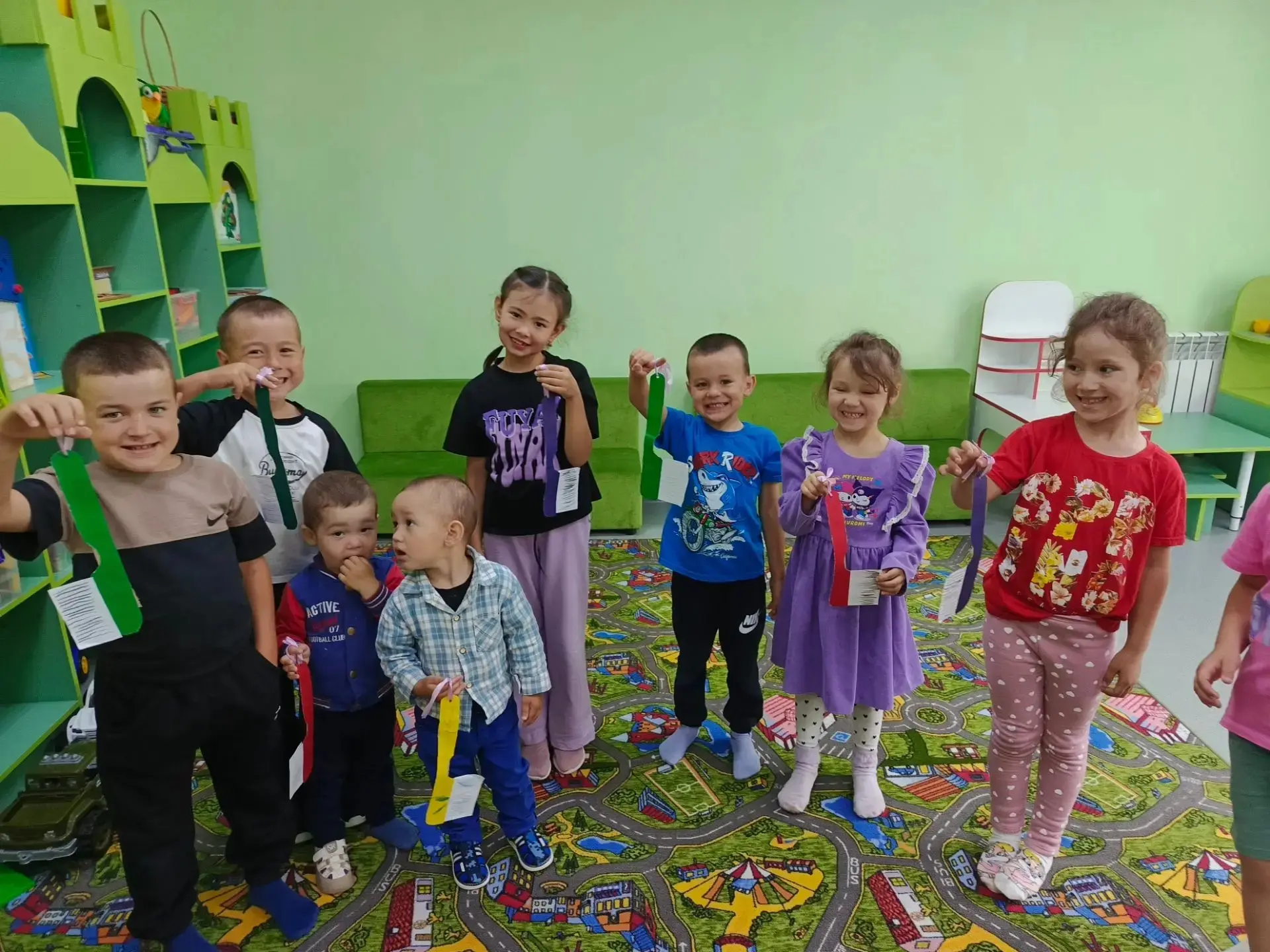 Образовательные учреждения  Республики Татарстан принимают активное участие в Проектах ПФО: Олимпиад