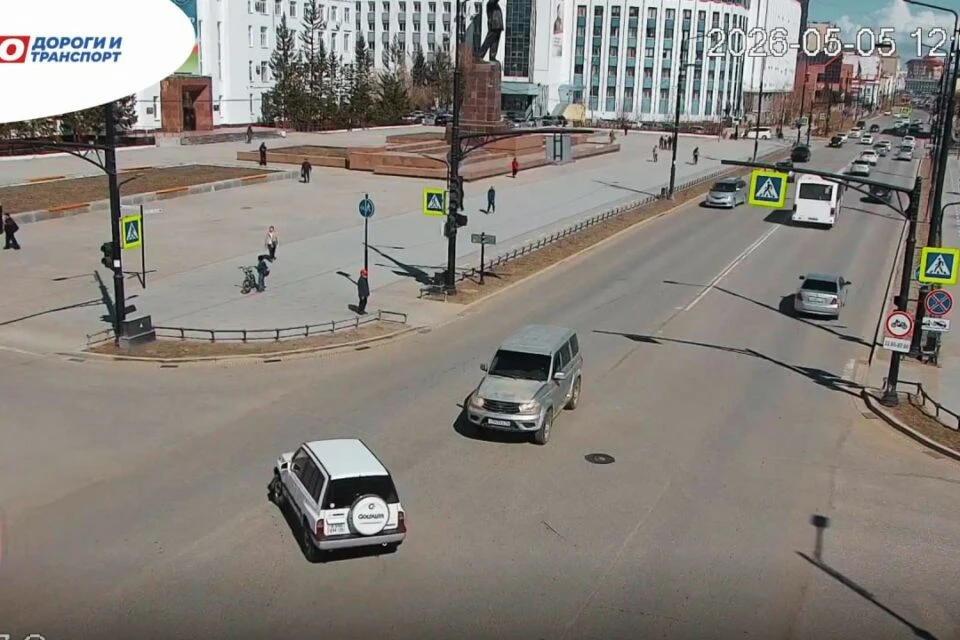 🚦На перекрестке Ленина и Кирова в Якутске временно отключат светофор  19 мая с 14:00 до 16:00 на пер