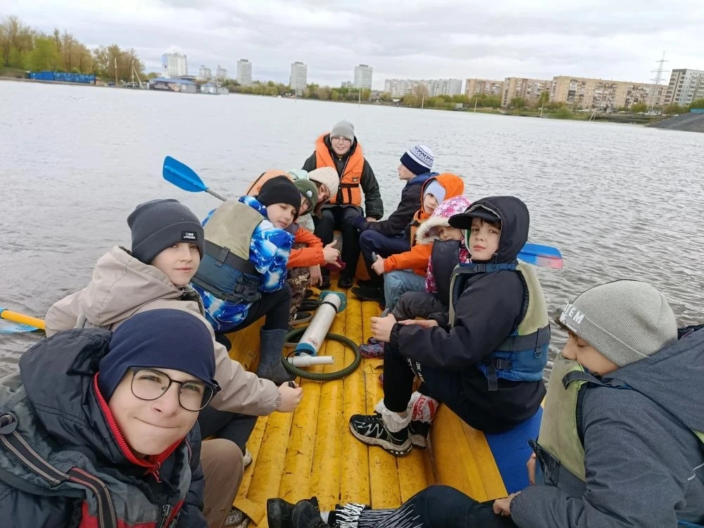 🚣«ЕРМАК» НА ЧЕМПИОНАТЕ ПО РАФТИНГУ🏆

В минувшие выходные на Абаканской протоке команда нашего клуб