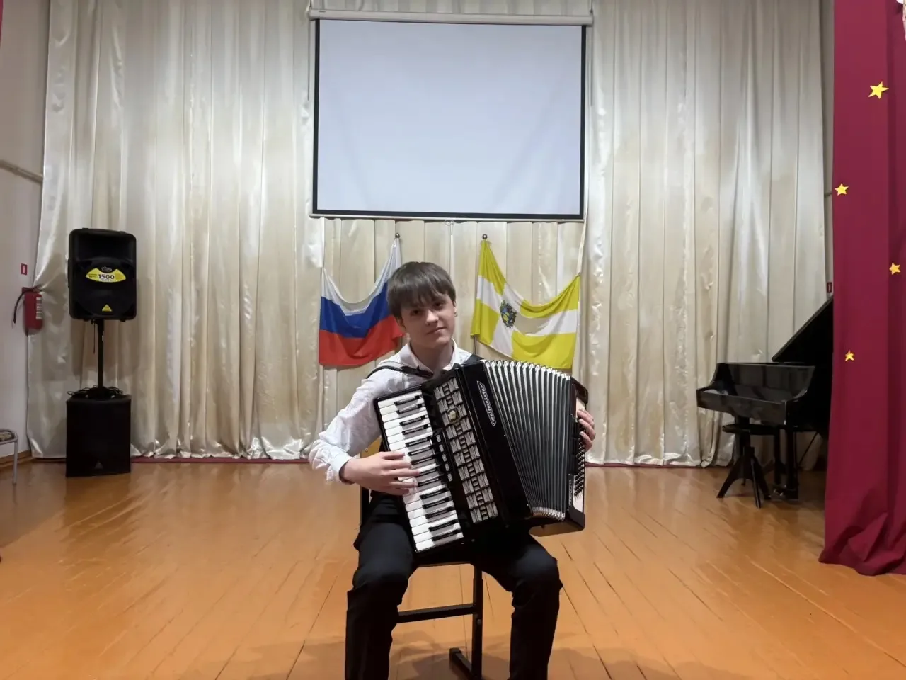 🎼В Центре детского творчества прошел итоговый экзамен по специальности для выпускников...