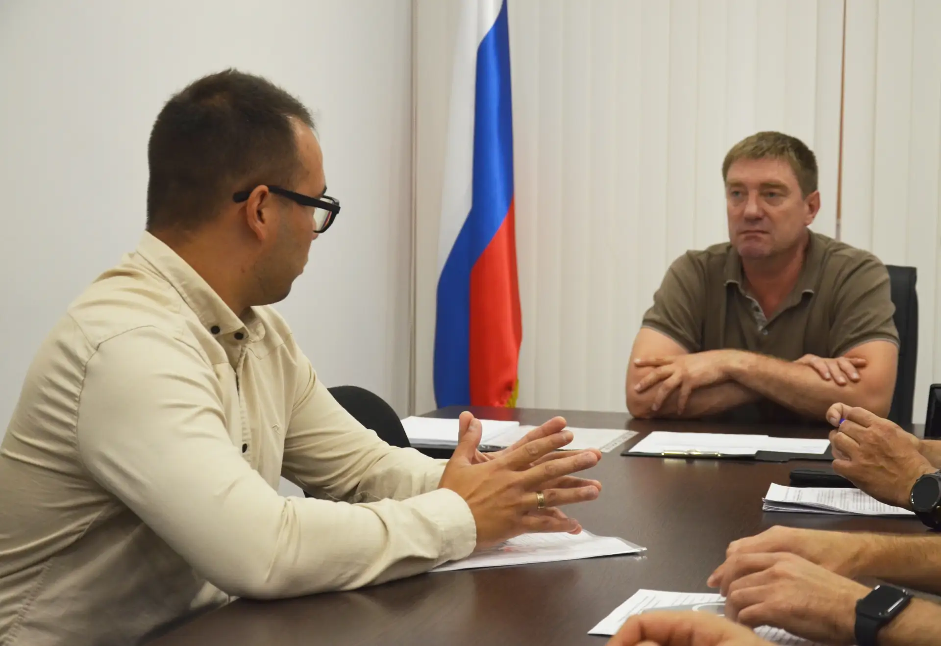 Министр топлива и энергетики Республики Крым Владимир Воронкин провел прием граждан совместно с заме
