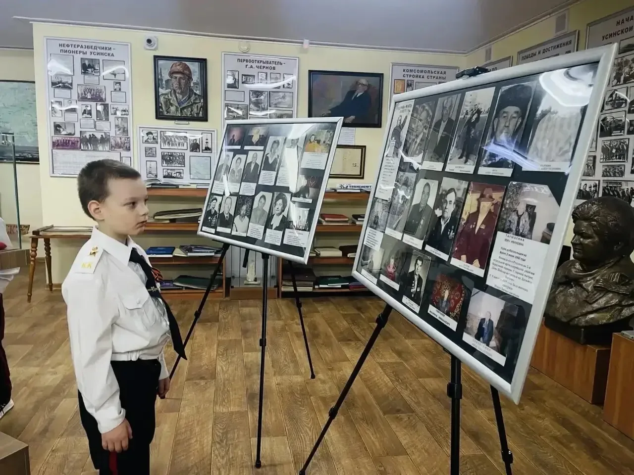 В Усинске в преддверии 81-й годовщины Великой Победы сотрудники полиции и общественники организовали