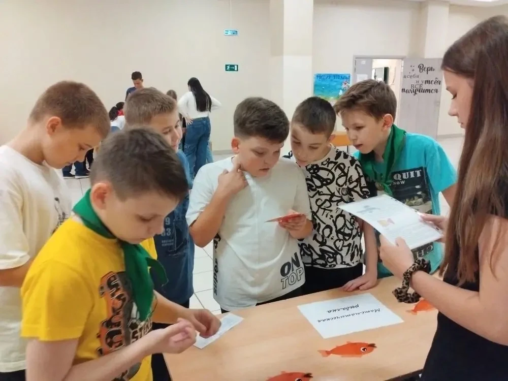 🧮 Математический квест в лагере «Летний калейдоскоп» 🧮

📅 В пятницу, 19 июня, на улице Новой прош