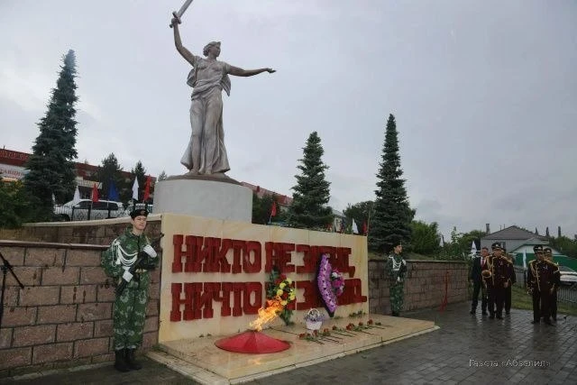 😒 В Башкирии появилась своя «Родина-мать»!
