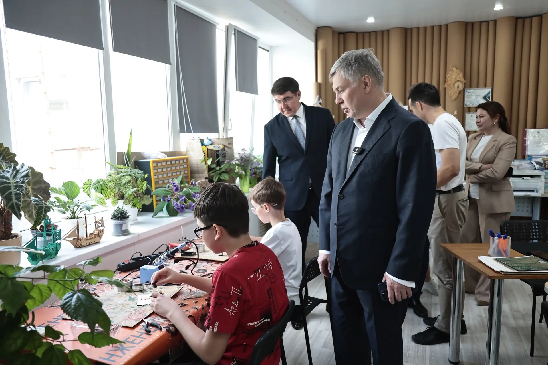 Губернатор Алексей Русских поручил поддержать социальные предприятия Ульяновской области