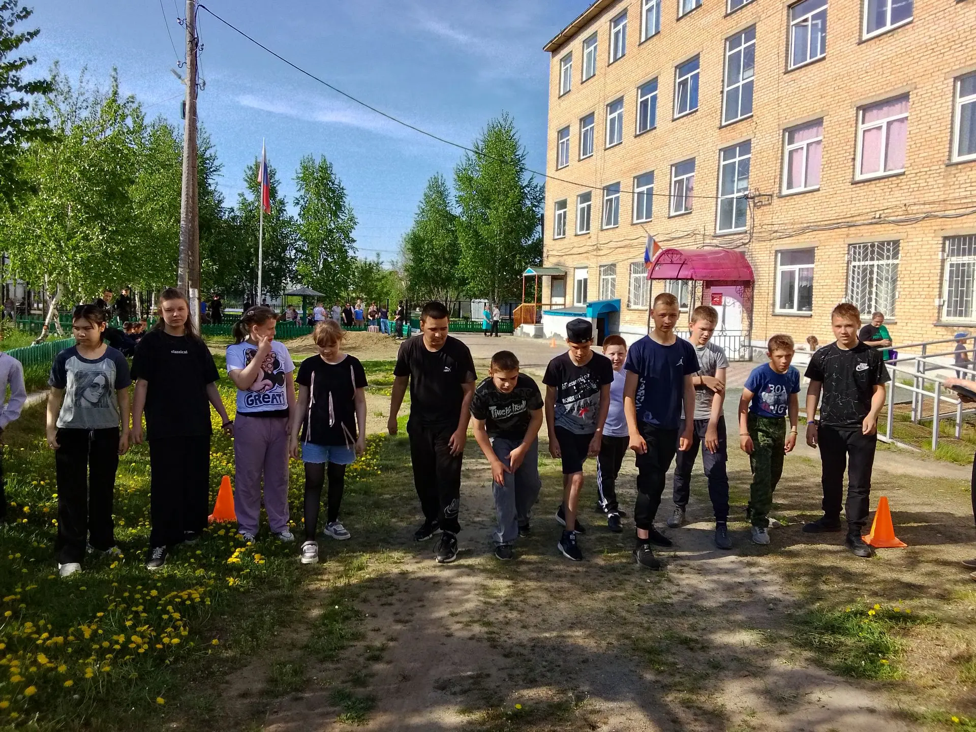 В МКОУ «Уйская школа-интернат VIII вида» прошёл легкоатлетический забег памяти выпускника Валерия На