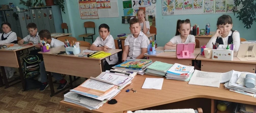 Базовые ценности для 2-го класса — это фундамент нравственного воспитания. Они объясняю...