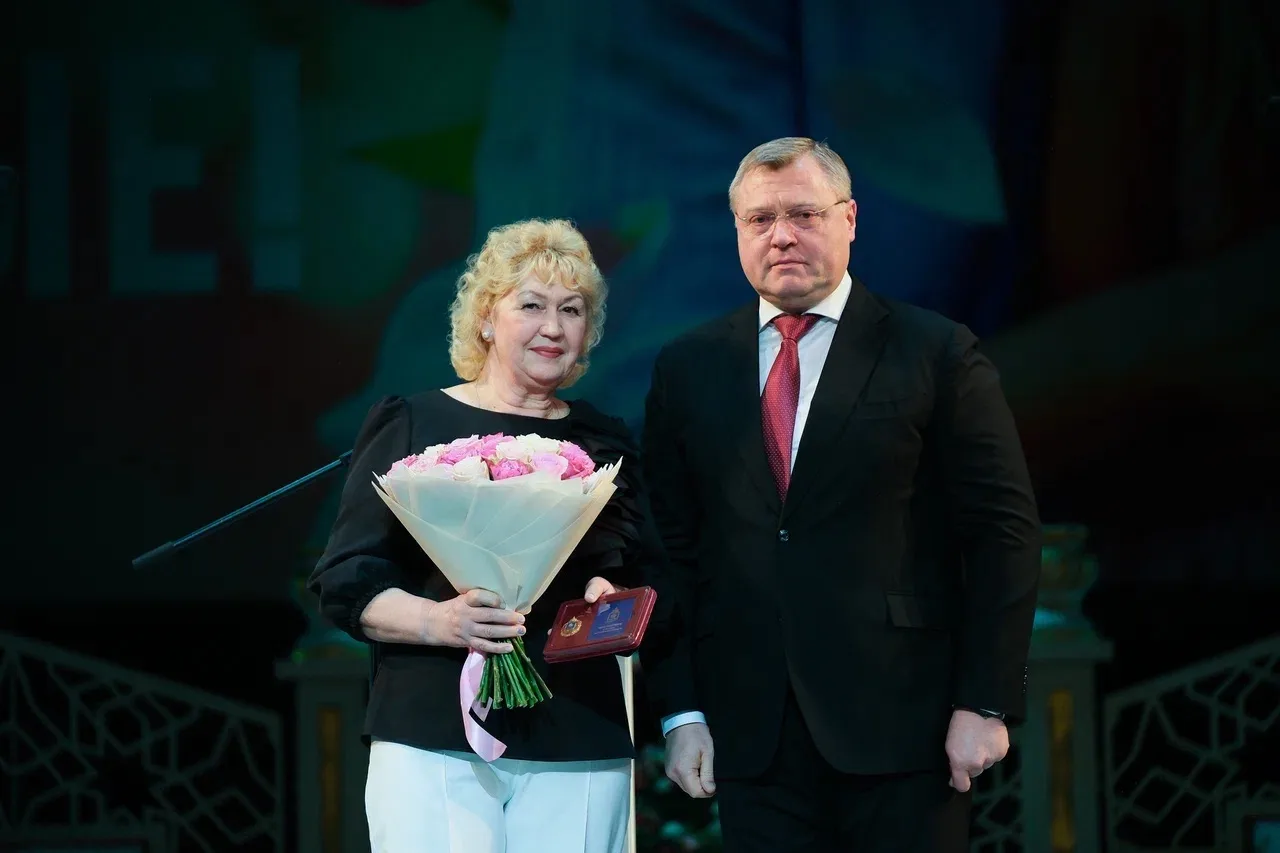 Дорогие астраханки! Примите искренние поздравления с прекрасным весенним праздником — 8 Марта!  Этот