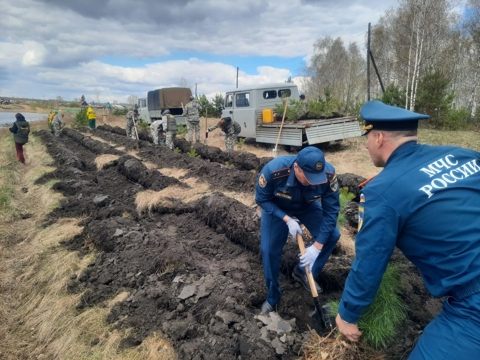 В целях подготовки к празднованию 100-летия образования органов государственного пожарного надзора, 
