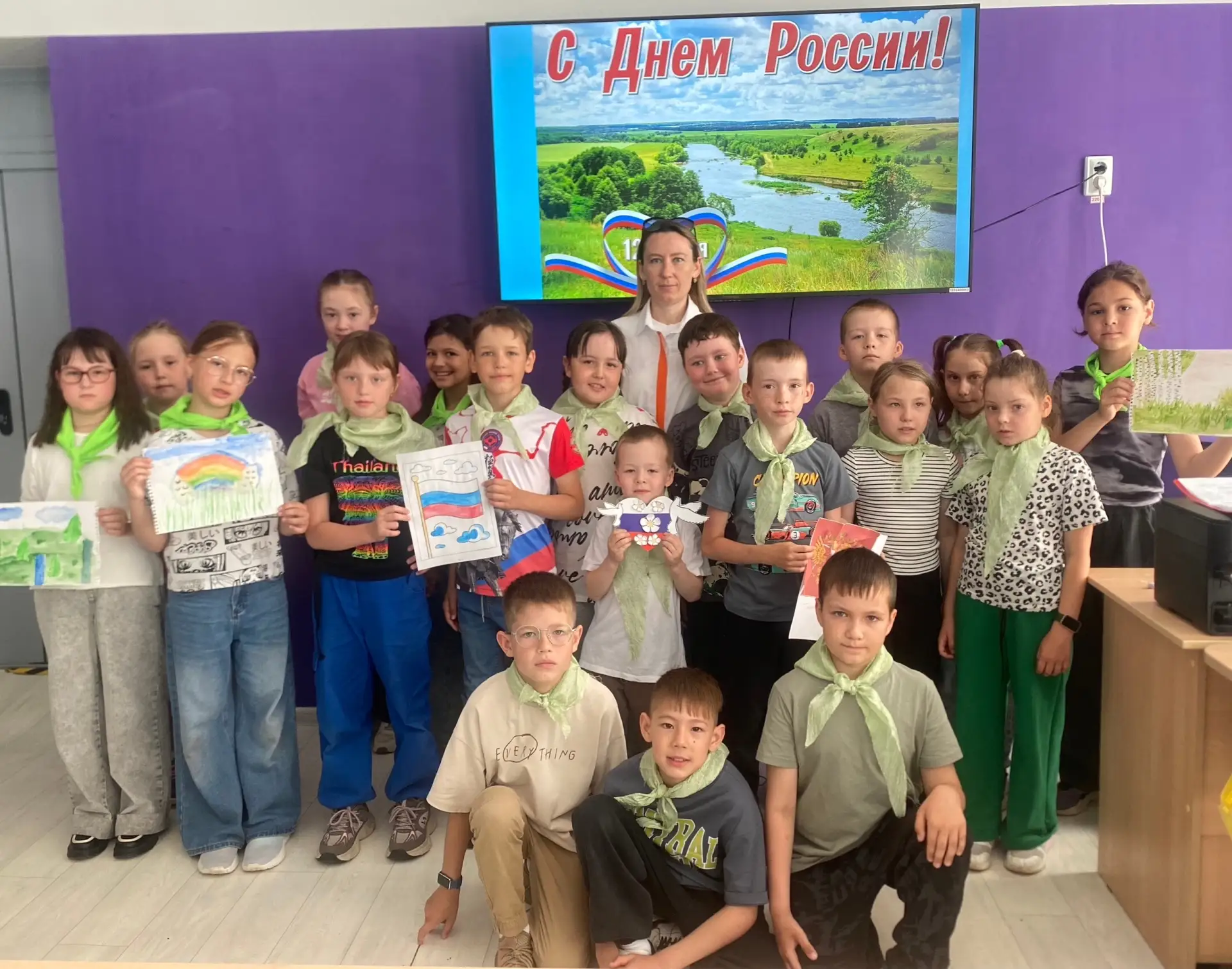 🇷🇺«Маленькие сердца — большая любовь к России!»
