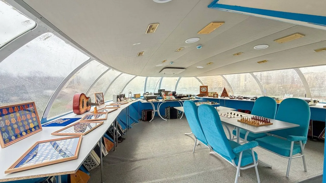 🚢 В  Парке Прибрежный  на борту «Метеора-216» открылся музей!  Это не просто экспонат, а ожившая ист