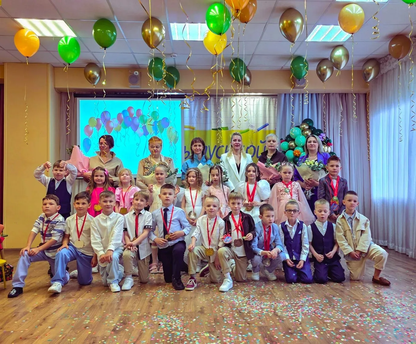 Вот и прошли Выпускные праздники в нашем ⭐️МБДОУ № 34⭐️