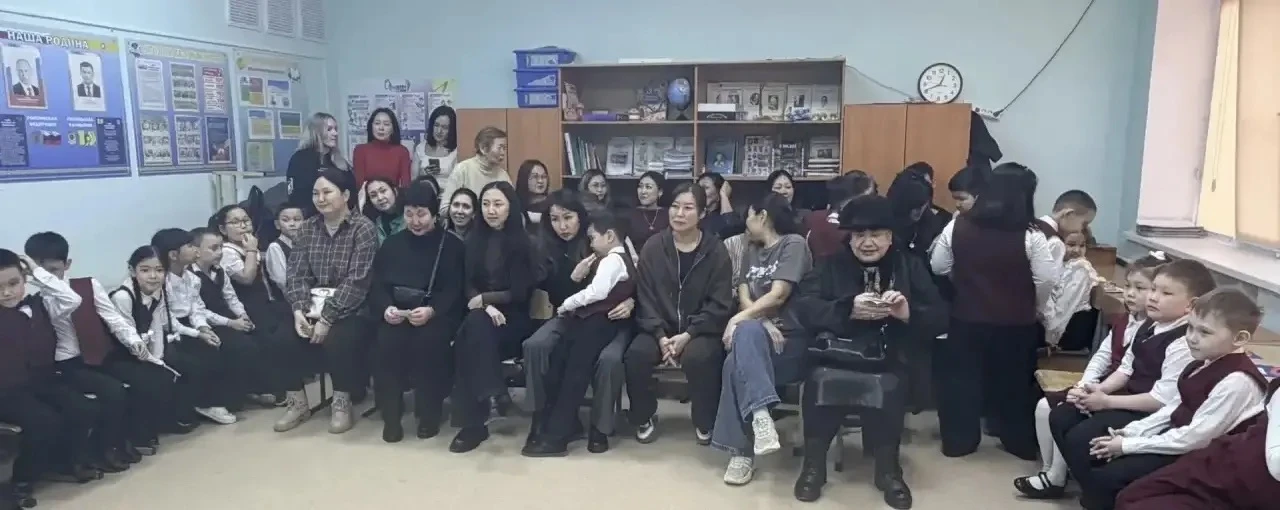🌸 Трогательный праздник в 1 «В» классе к 8 Марта 🌸  В 1 в классе прошёл незабываемый праздник «Для м