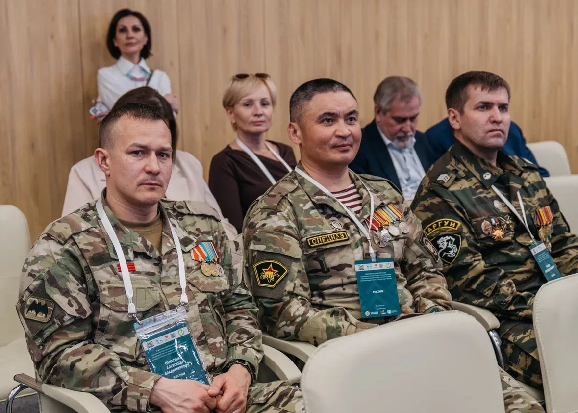 Психологическую помощь ветеранам СВО обсудили в Югре  Как выстроить единую систему поддержки от перв