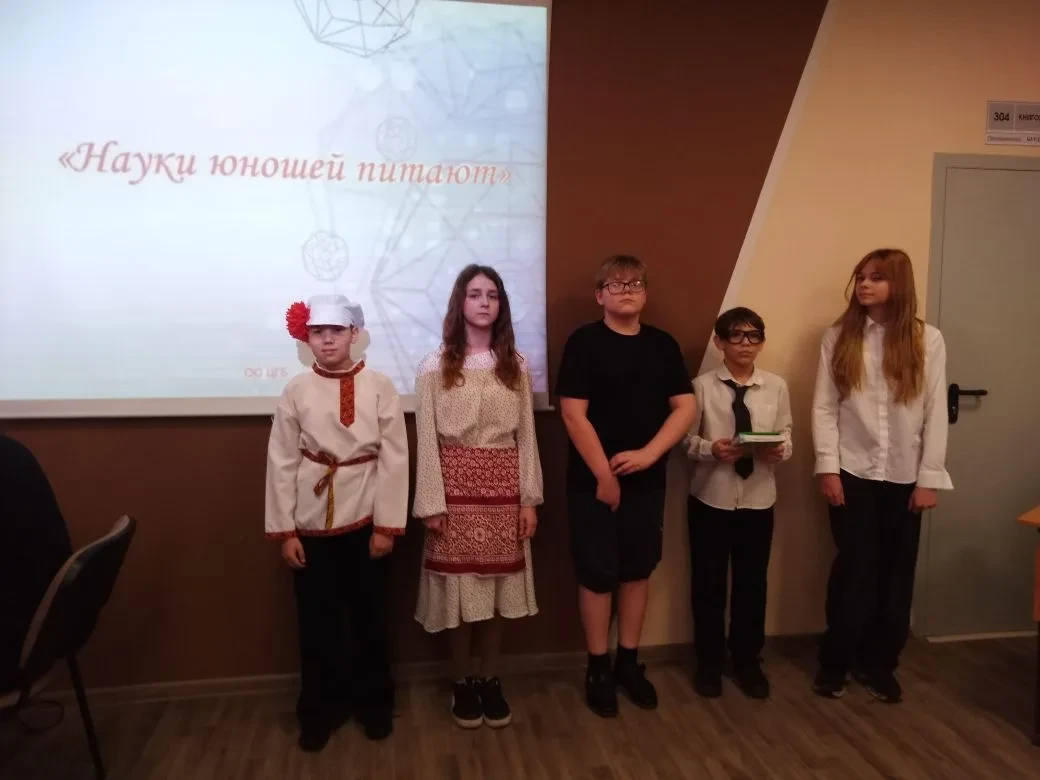 Расскажем об очередном отчётом концерте театральных команд 🎭 05.02 "Театр у микрофона": наше предста