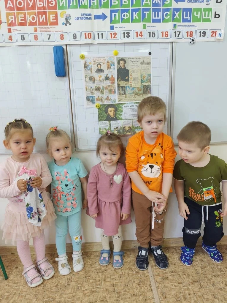 Сегодня наши «Бусинки» побывали в гостях у сказки.