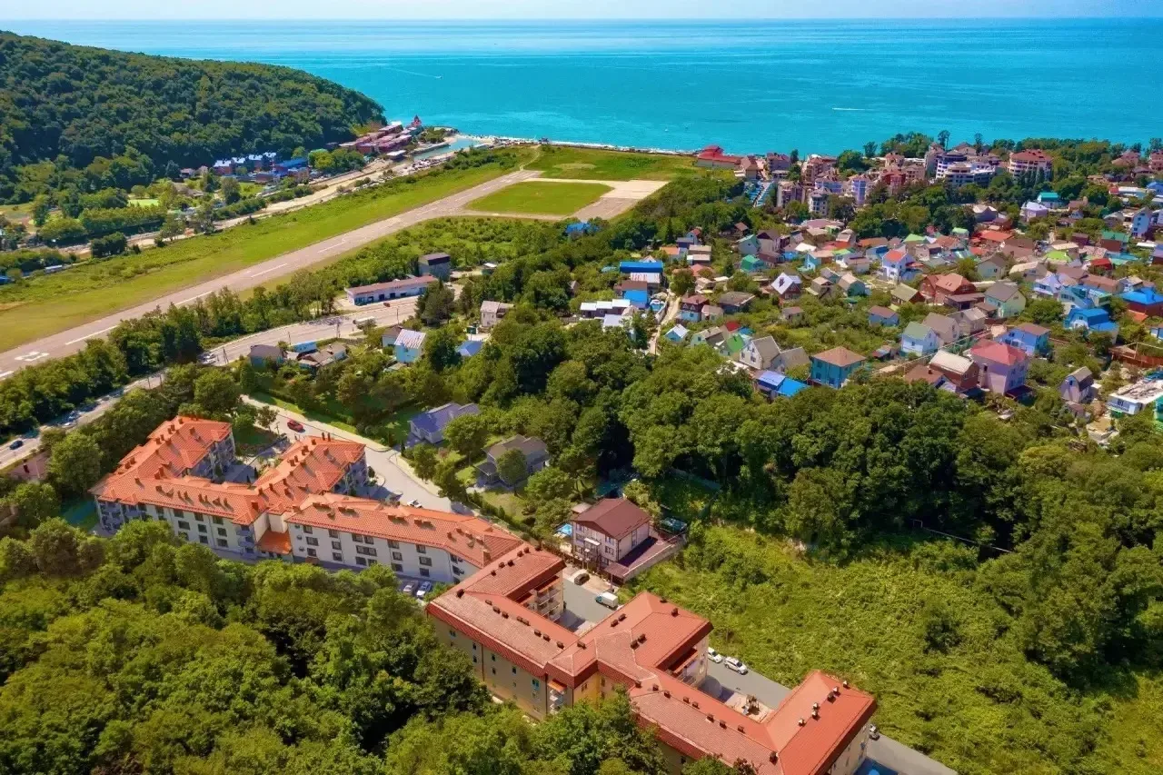 Сданный комплекс у моря со скидкой до 30%!   📍 п. Агой  🟢Средиземноморский стиль: панорамные окна, с