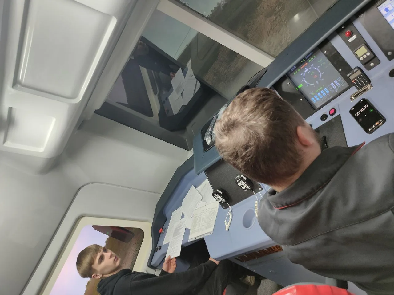 🚂 Две секунды на решение. И никакого права на ошибку.  Знаете, каково это — вести многотонный локомо