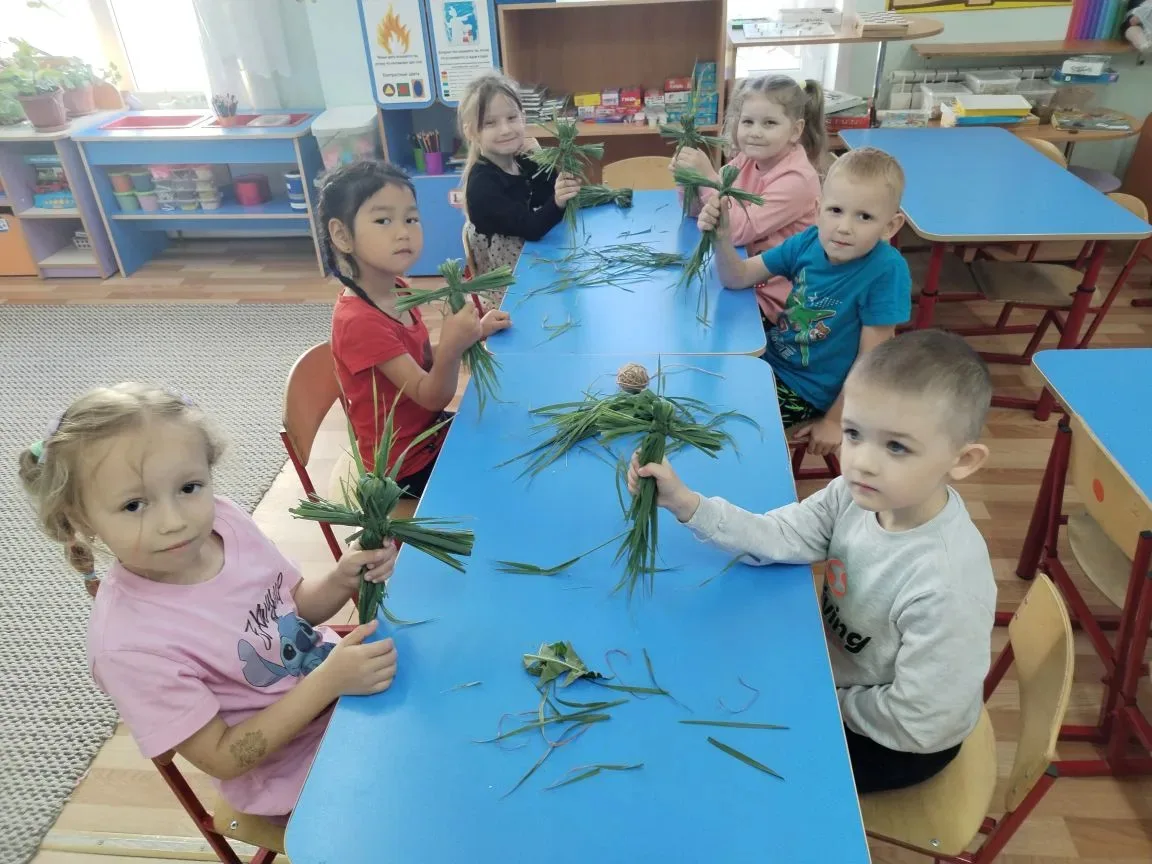 Разновозрастная группа 5 - 7 лет "Любознайки", воспитатель Корченова О.В.