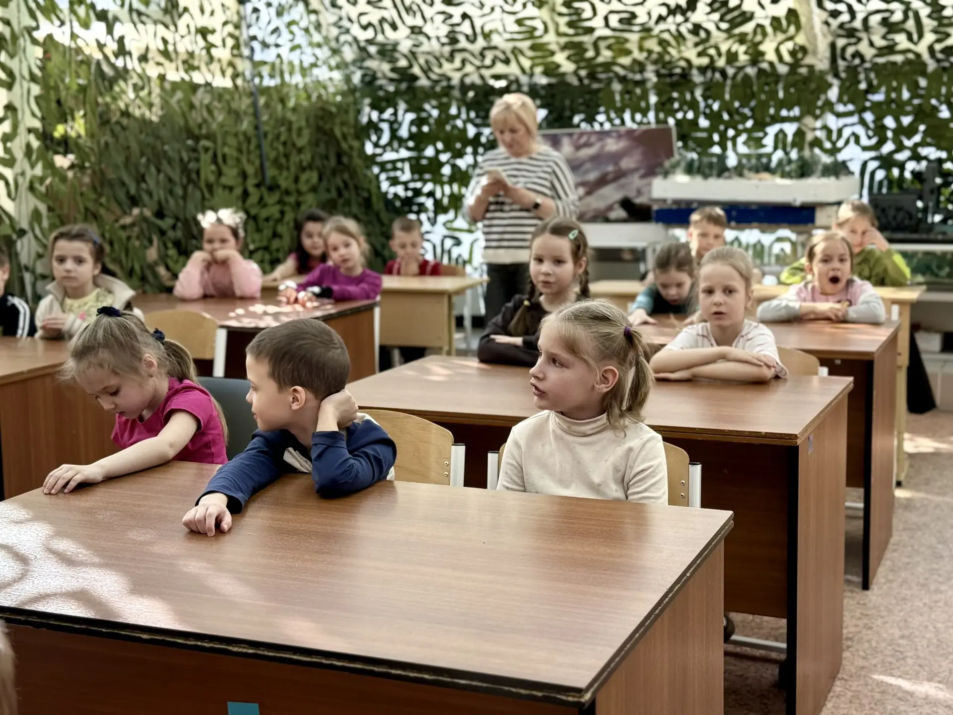 🇷🇺 В школьном музее прошли уроки единства! 🤝  В честь года единства народов России в нашем музее сос
