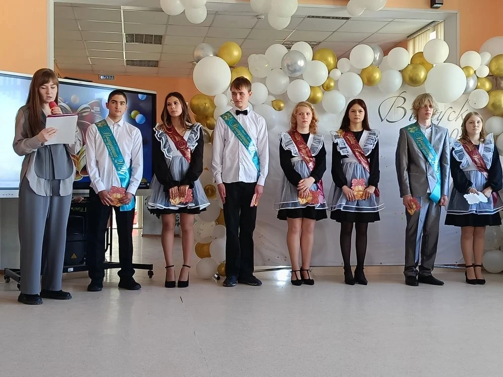 🎉✨Сегодня в нашей школе прошел незабываемый праздник – Последний звонок для выпускнико...