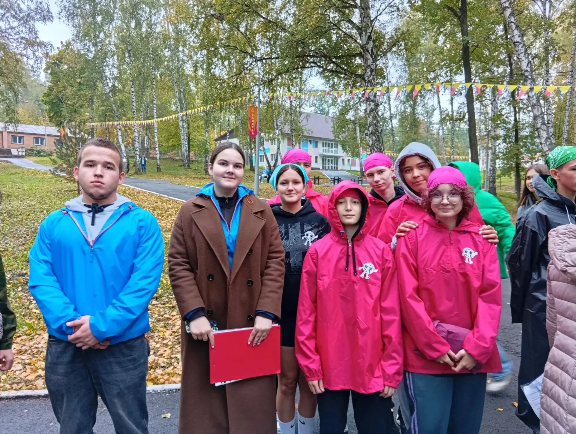 🏕 Наши ученики — участники районного турслета "Сильные духом"