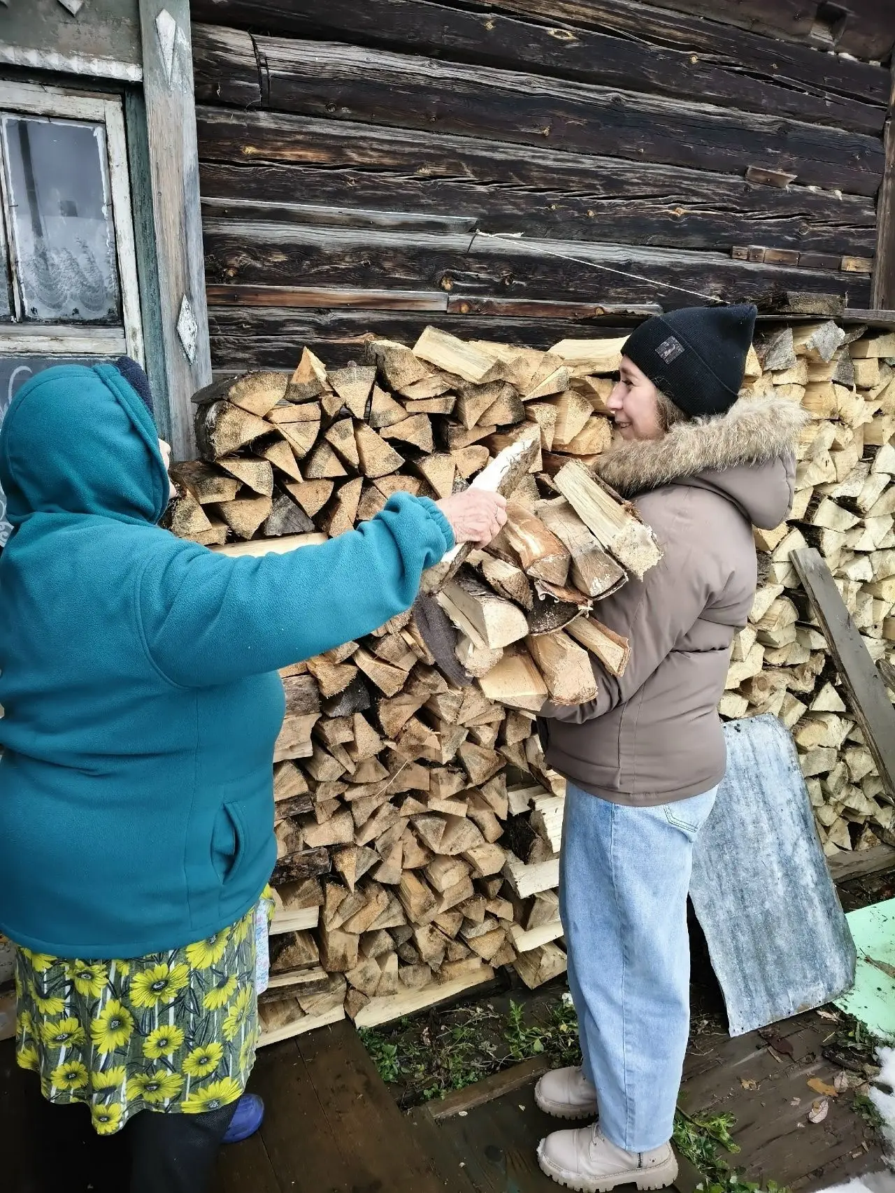 🤝 Семейные добровольческие акции: «Забота по-соседски»