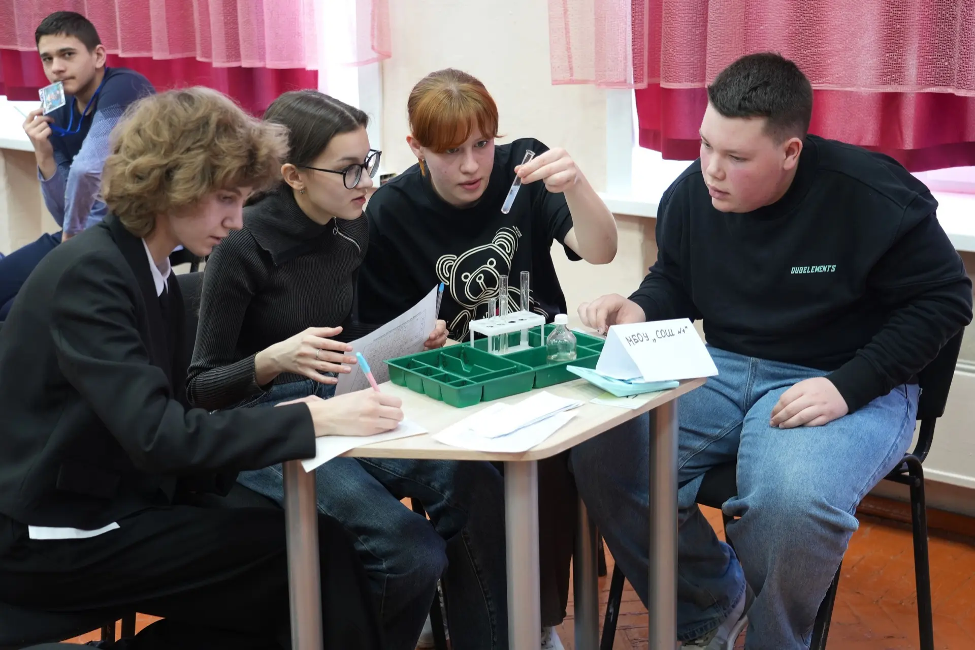 🧪На базе школы № 25 прошла городская программа «Химический калейдоскоп» в рамках муниципального прое