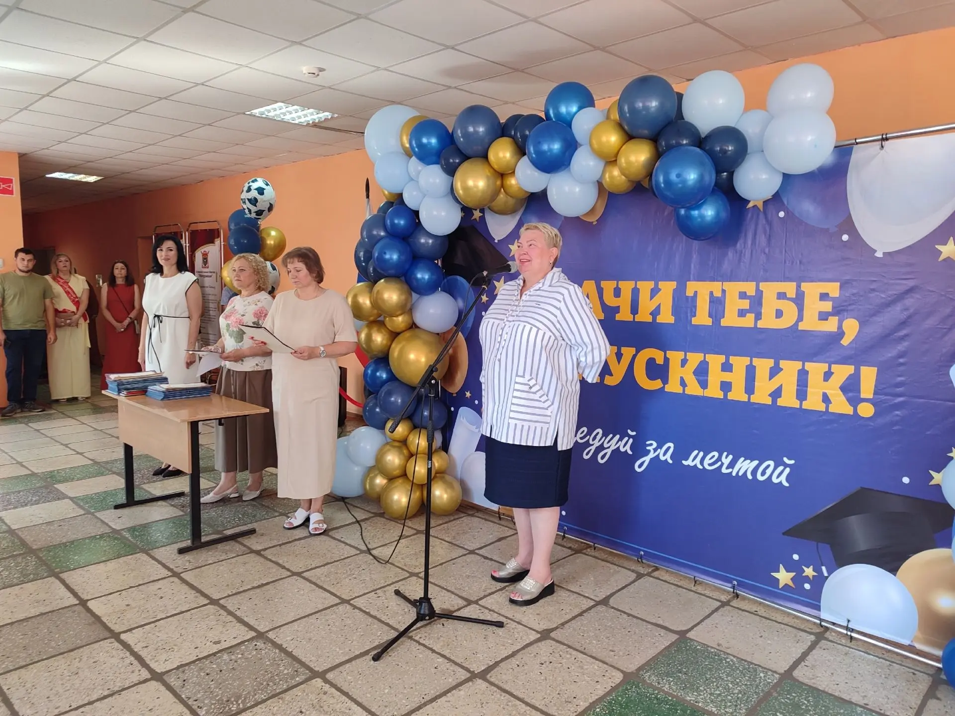 Новый этап: наши выпускники получили заветные дипломы! 
                                            