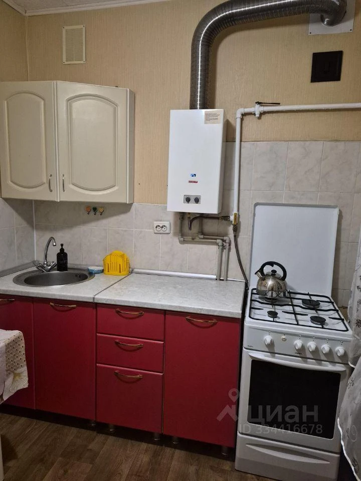 Сдам без посредников: 1-комнатная квартира, 33м²