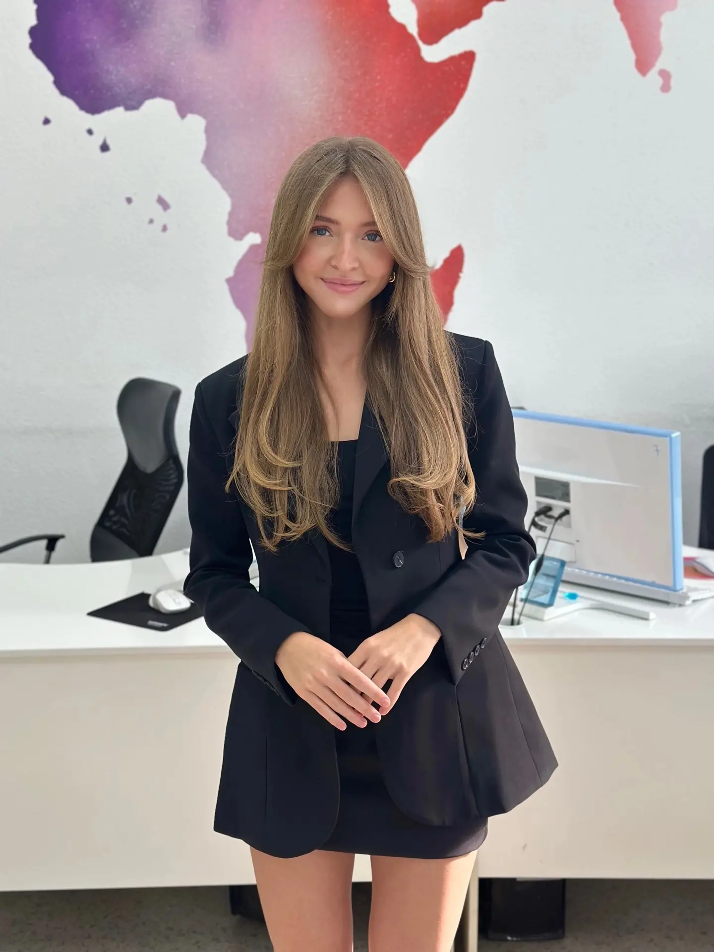 🥳 Поздравляем Евгению с новой должностью руководителя отдела продаж!