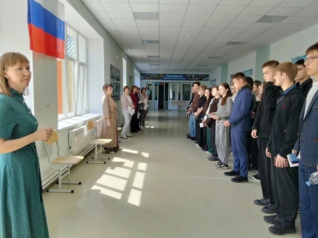 ⚡В России начался основной период ЕГЭ‑2026.