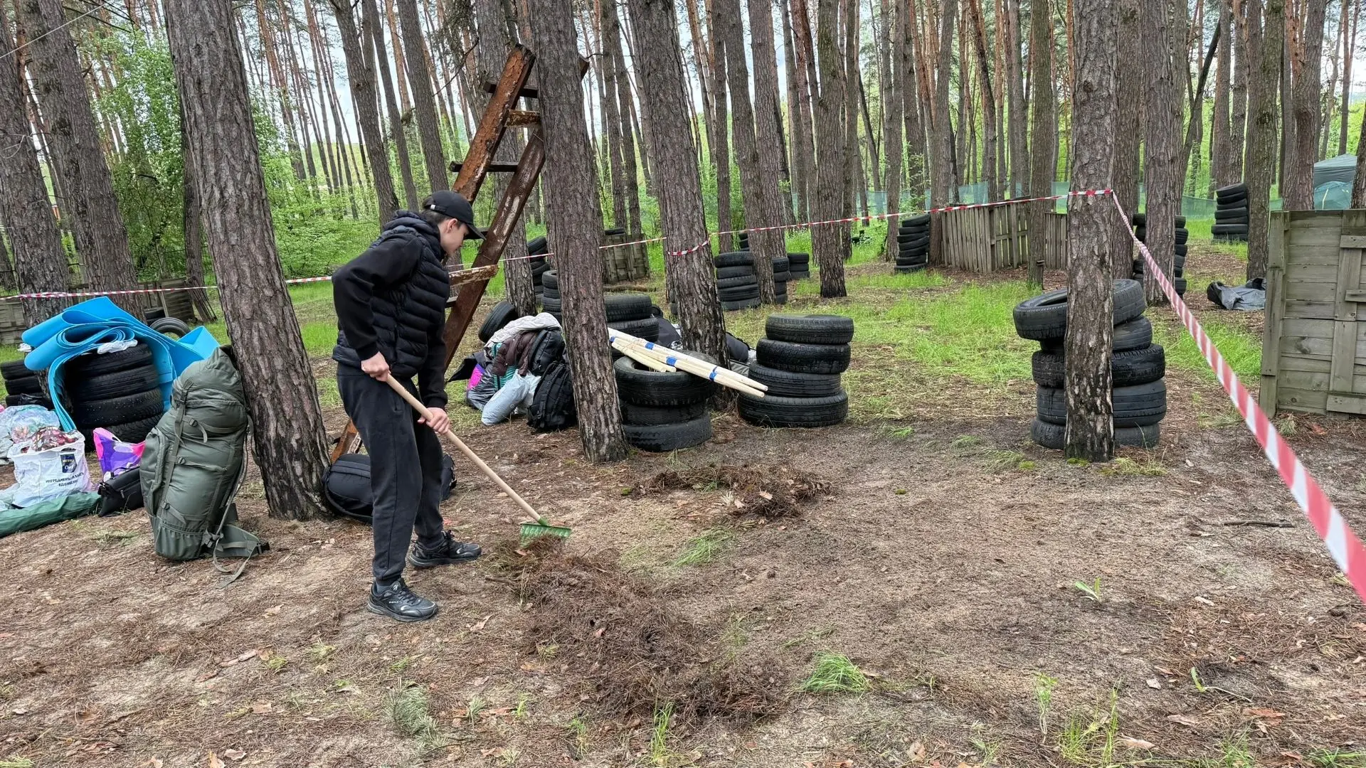 Курские школьники принимают участие в региональных соревнованиях «Школа безопасности»  Сегодня в Цен