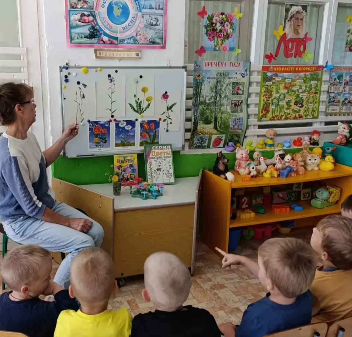 Лето прекрасная пора для открытий и прогулок. Каждый день наших воспитанников наполнен ...