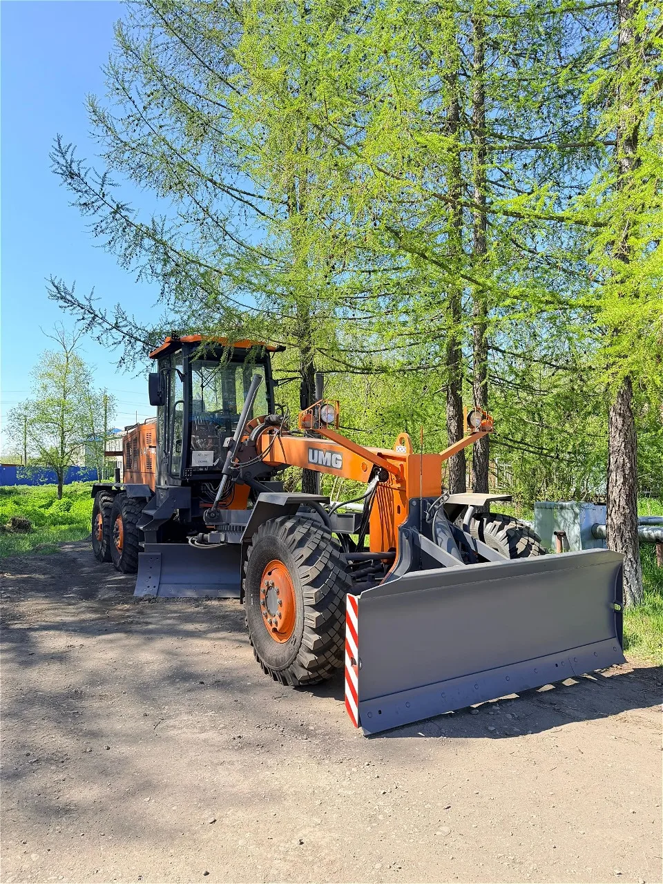 🚜Новый автогрейдер доставлен в Тигильский округ. Ранее в Алеутский округ поступила автовышка.  

❤️