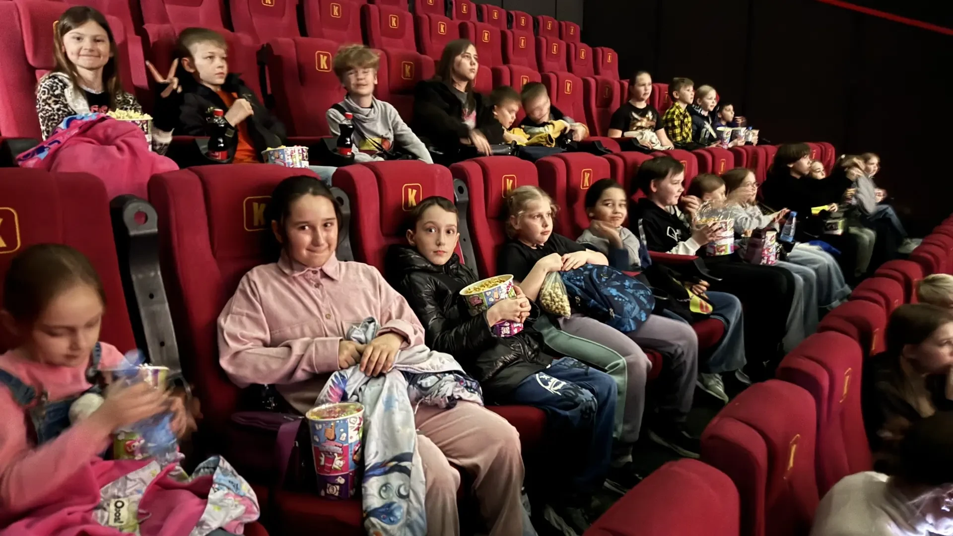 🎬 Домовёнок Кузя снова в деле! 🏺 ✨  Сегодня ребята из 3 «У» класса вместе со своим классным руководи