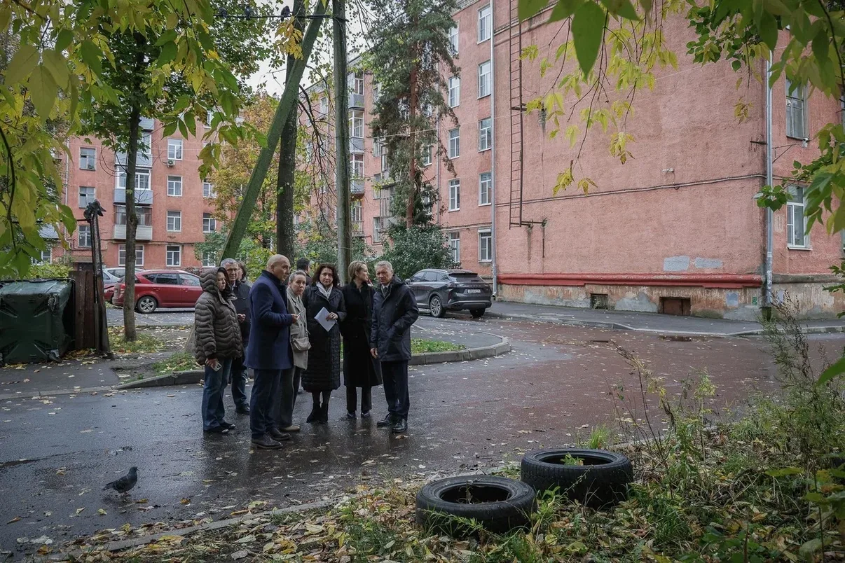 Все микрорайоны города должны быть в порядке. Уделяем этому вопросу много внимания.