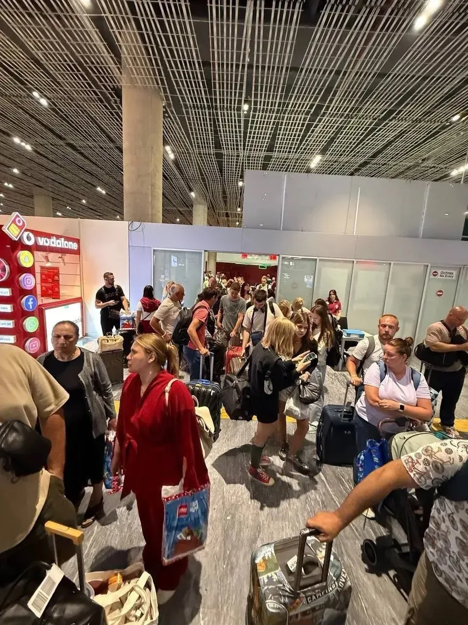 ✈️ Турецкие авиакомпании отменяют рейсы в Москву из-за «ситуации с воздушным пространст...