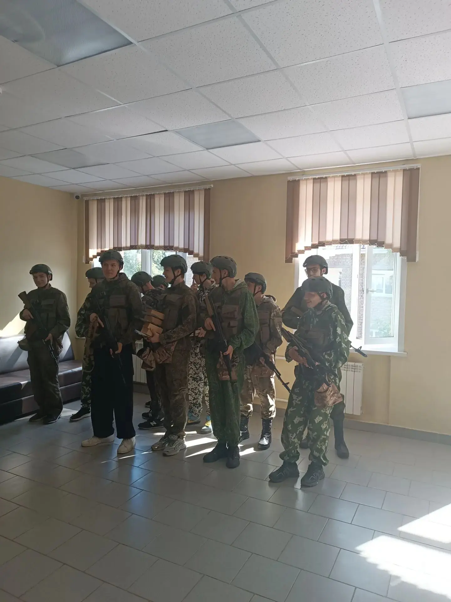 📣Группа учащихся школ Буйского муниципального округа под руководством учителя ОБЗР Кор...