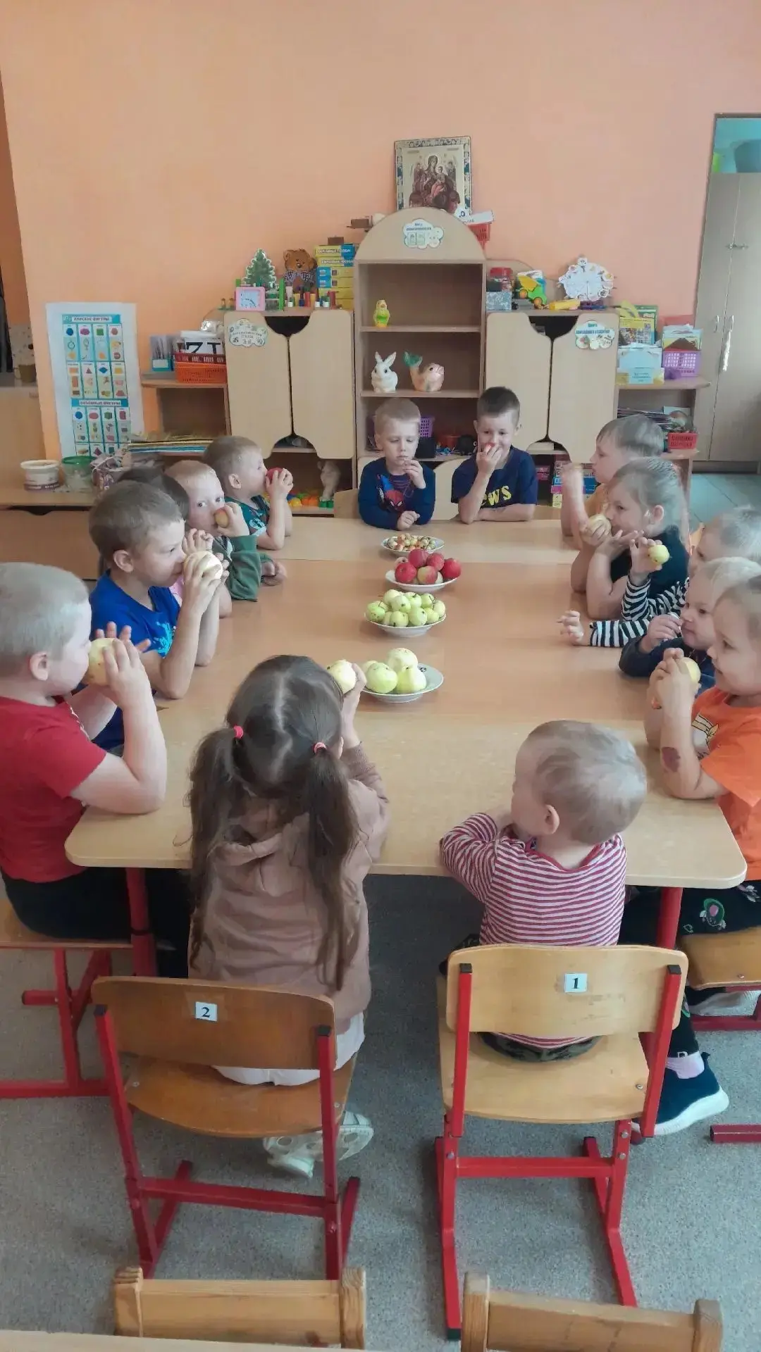 🍎В Центре развития ребёнка - детском саду №1 прошёл праздник - Яблочный Спас.