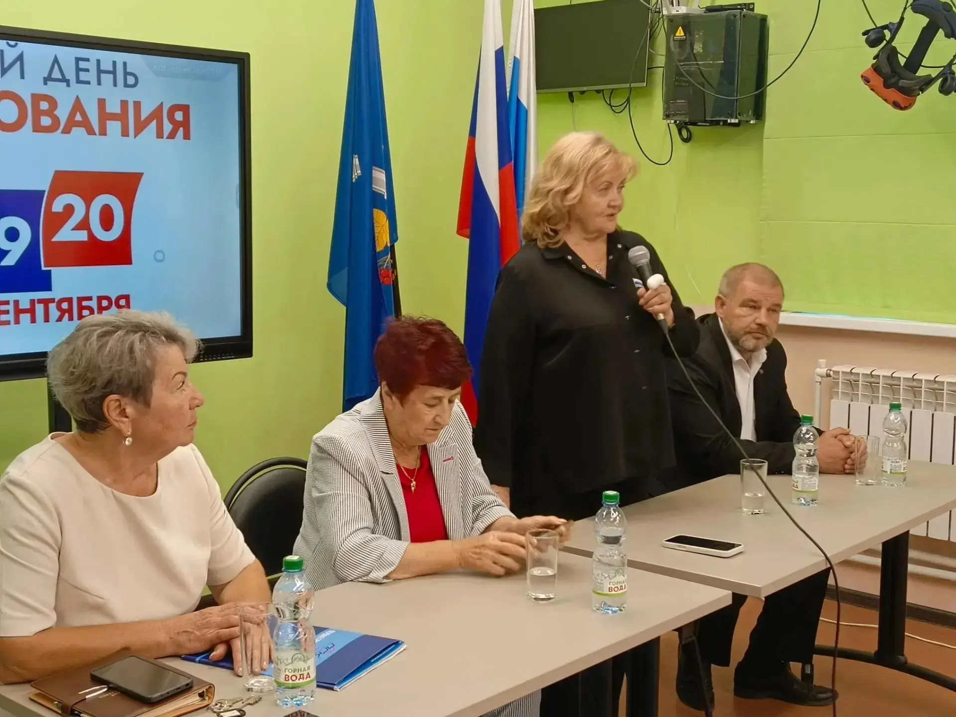25 августа 2026 года в библиотеке села Калиновское прошла встреча с кандидатом в депута...