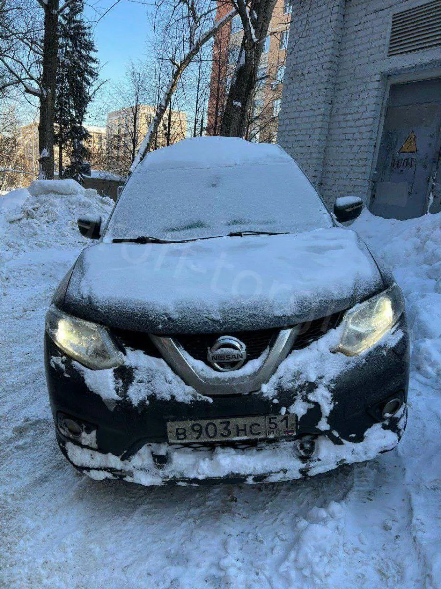 Предлагается автомобиль Nissan X-Trail 2015 года выпуска, расположенный в Мурманской об...
