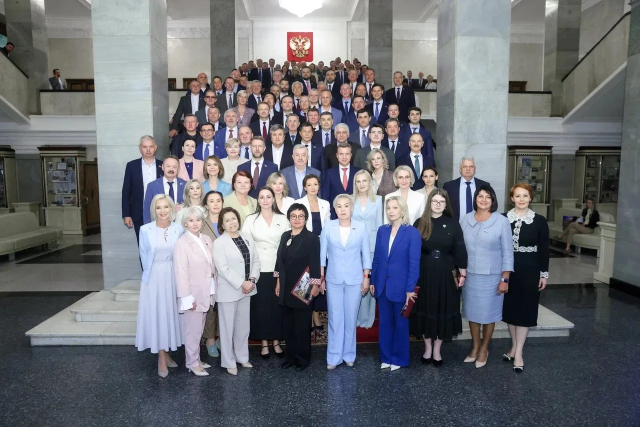 ▶️ Фракция «Единая Россия» в Государственной Думе подвела итоги работы за период VIII созыва.

За эт