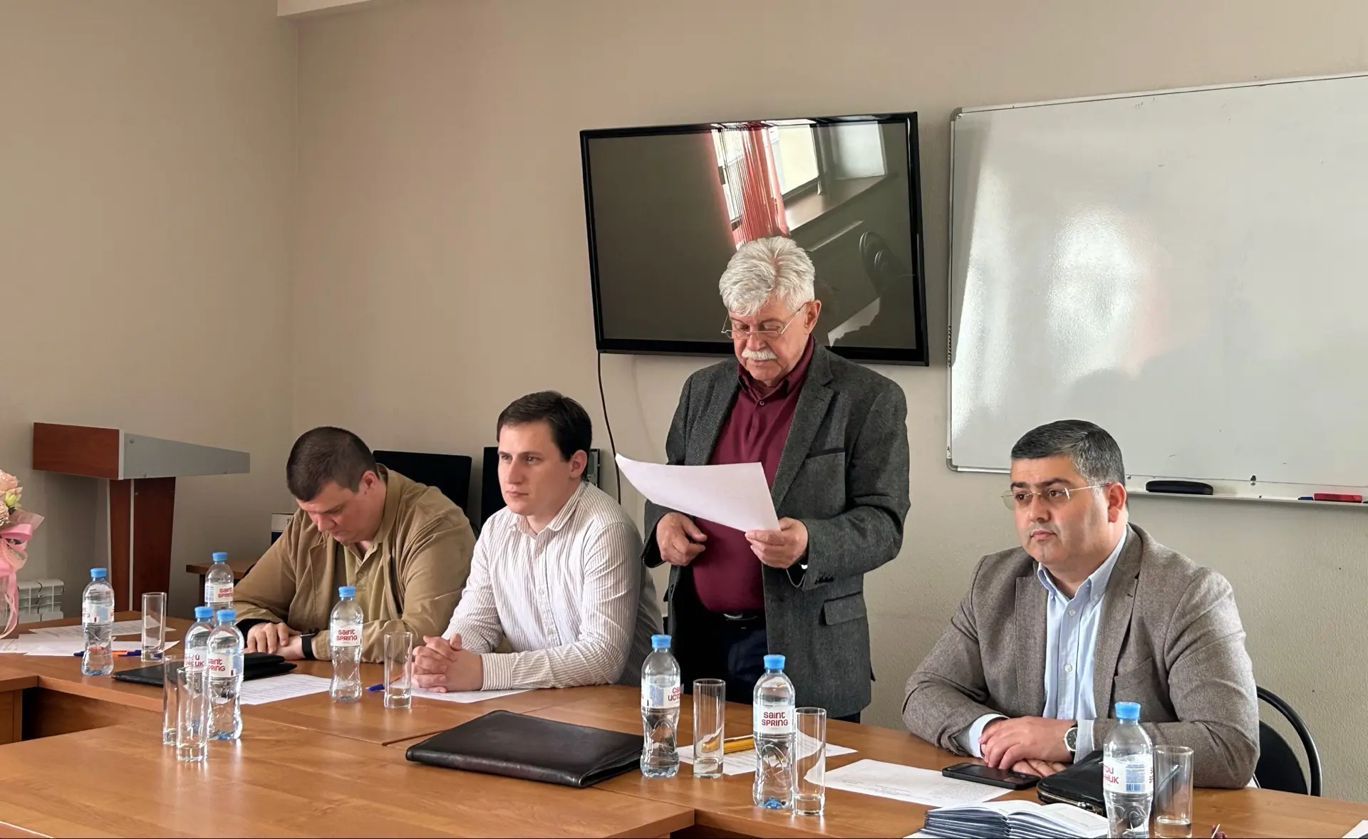 Сегодня магистранты по международным отношениям успешно сдали государственный экзамен.